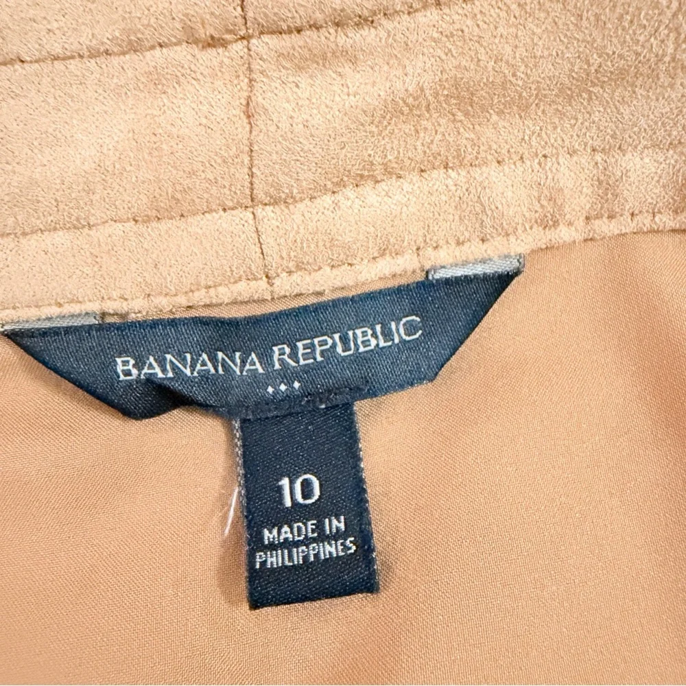 Banana Republic faux suede full button mini skirt